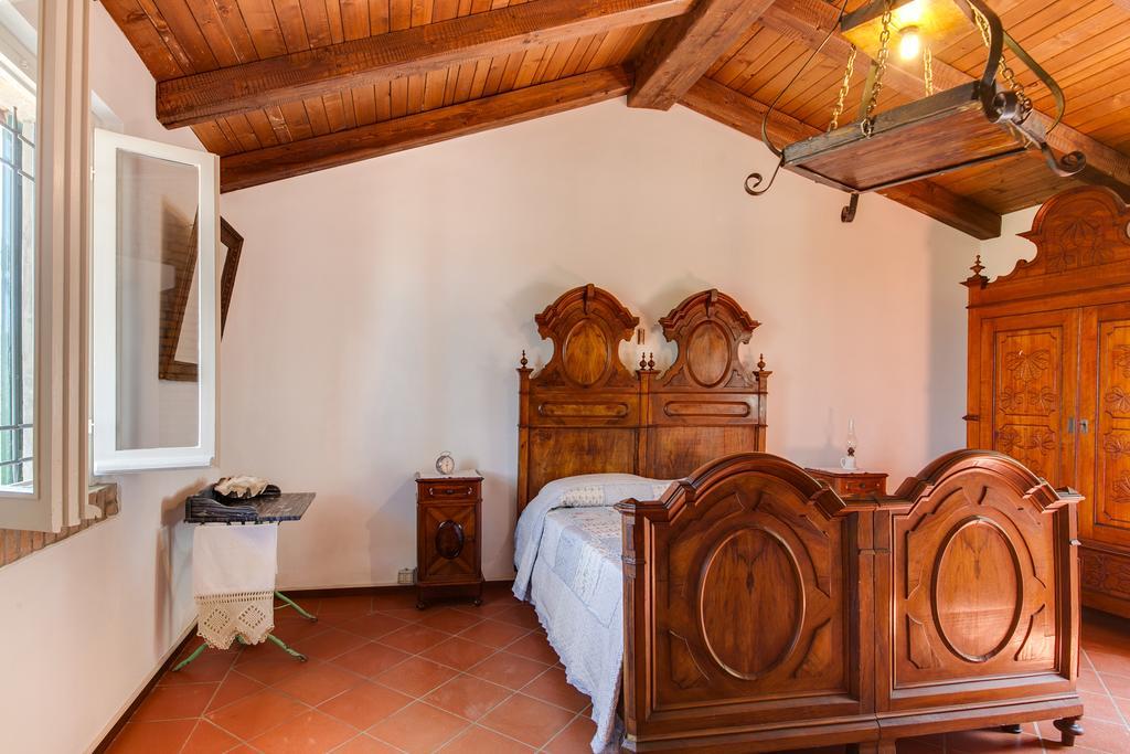 Il Vigneto Cottage แบร์ตินอโร ภายนอก รูปภาพ