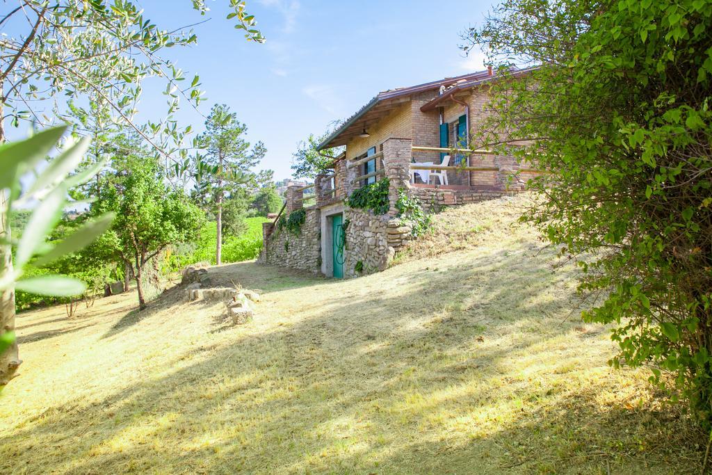 Il Vigneto Cottage แบร์ตินอโร ภายนอก รูปภาพ